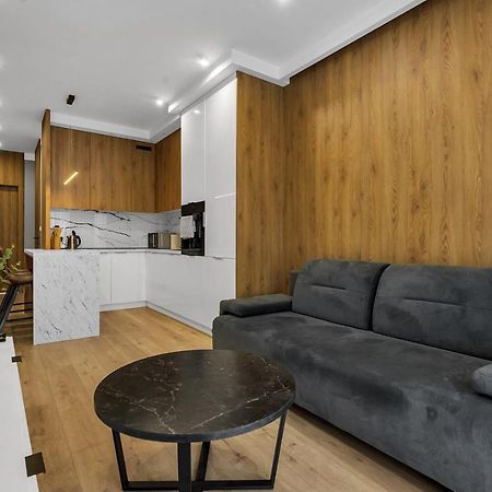 Lotnisko Chopina Modern Apartment Varšava Exteriér fotografie
