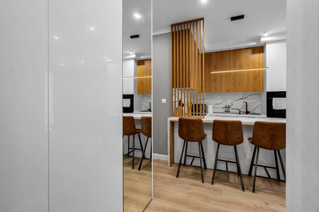 Lotnisko Chopina Modern Apartment Varšava Exteriér fotografie